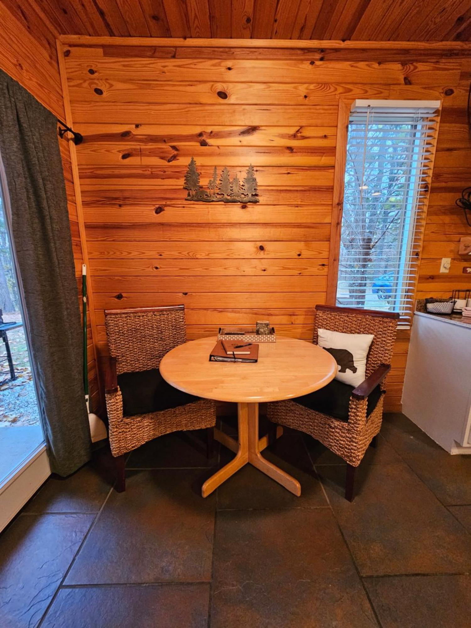 5 Min To Beaver Lake-King Bed-Fire Pit-Jetted Tub #1 유레카 스프링스 외부 사진